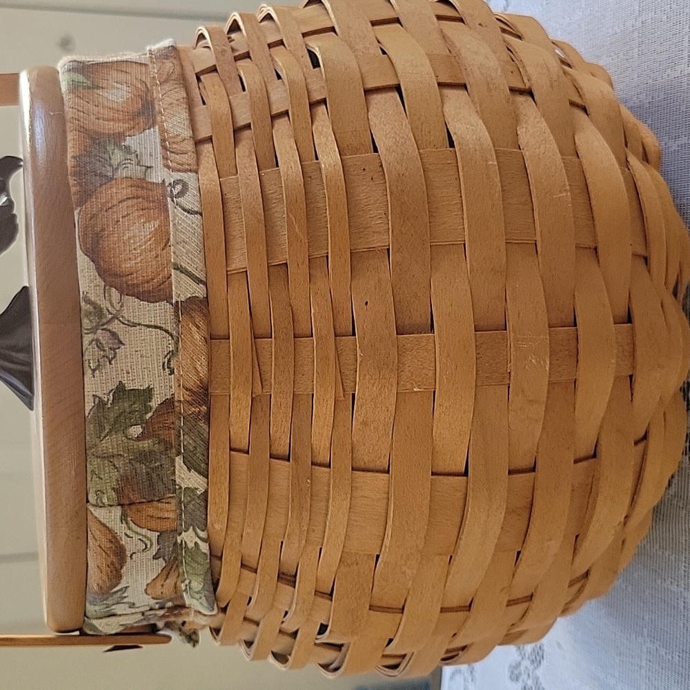 Longaberger 2001 Pumpkin Patch Basket - Picture 9 of 15
